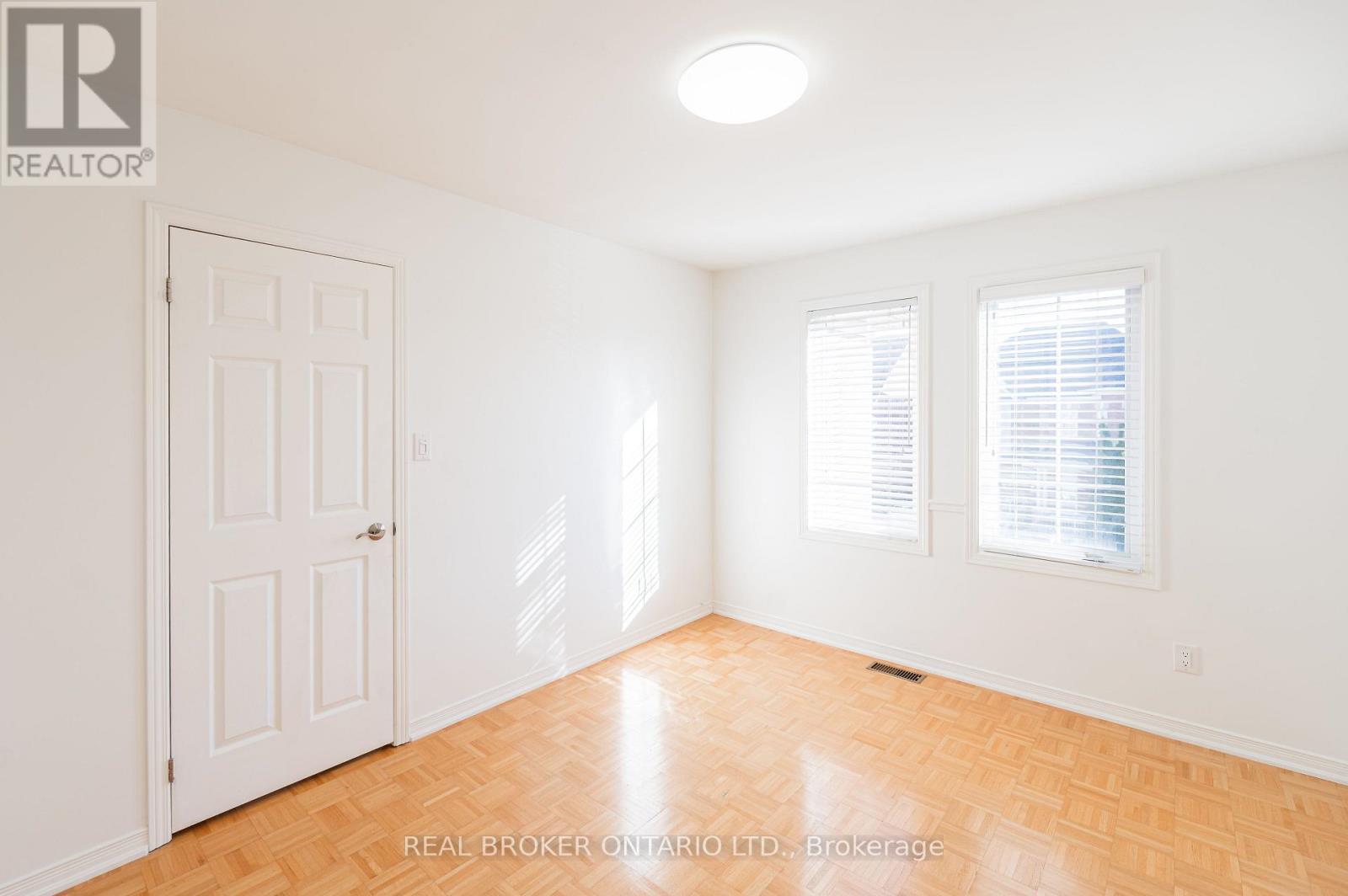 25 Arundel Drive, Vaughan, Ontario  L4H 2W6 - Photo 17 - N12504650