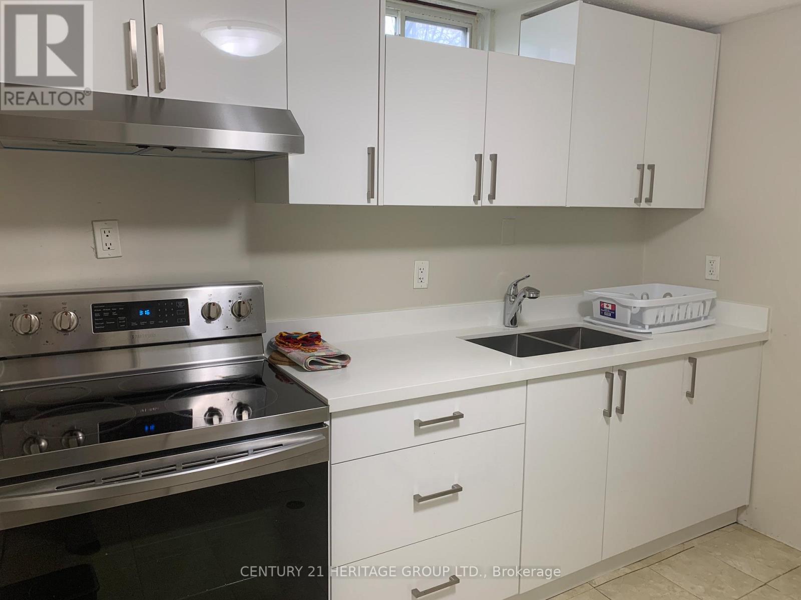 Basement - 964 Ferndale Crescent, Newmarket, Ontario  L3Y 6B7 - Photo 6 - N12504730