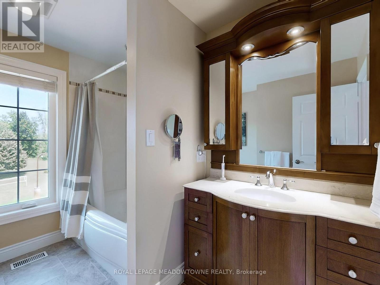 4905 First Line, Erin, Ontario  L7J 2L9 - Photo 27 - X12456055