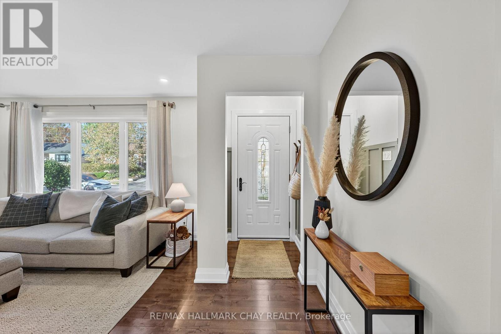 255 Codrington Street, Barrie (Codrington), Ontario  L4M 1S6 - Photo 3 - S12504664