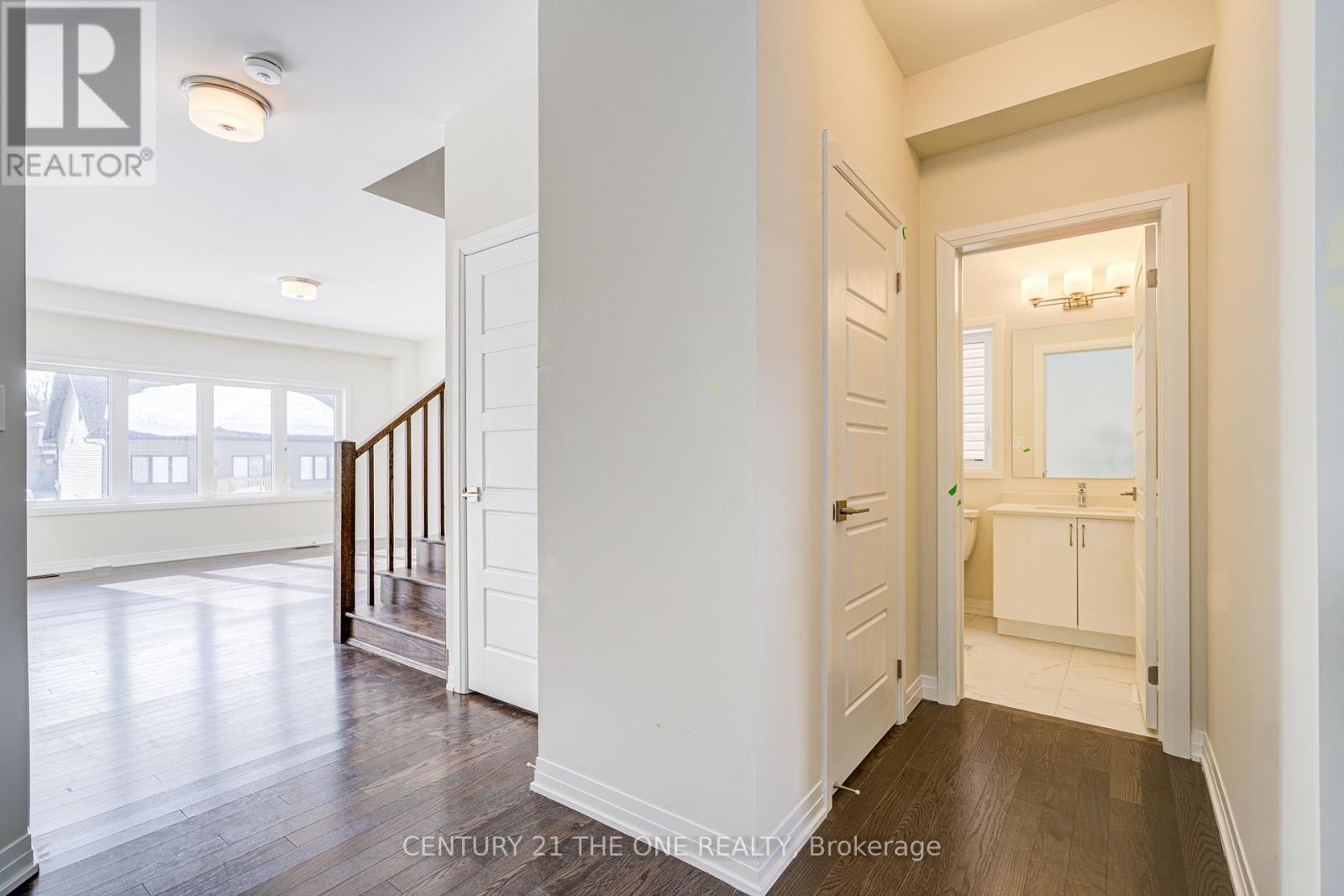 3045 Sandy Acres, Severn (West Shore), Ontario  L3V 8P9 - Photo 12 - S12504832