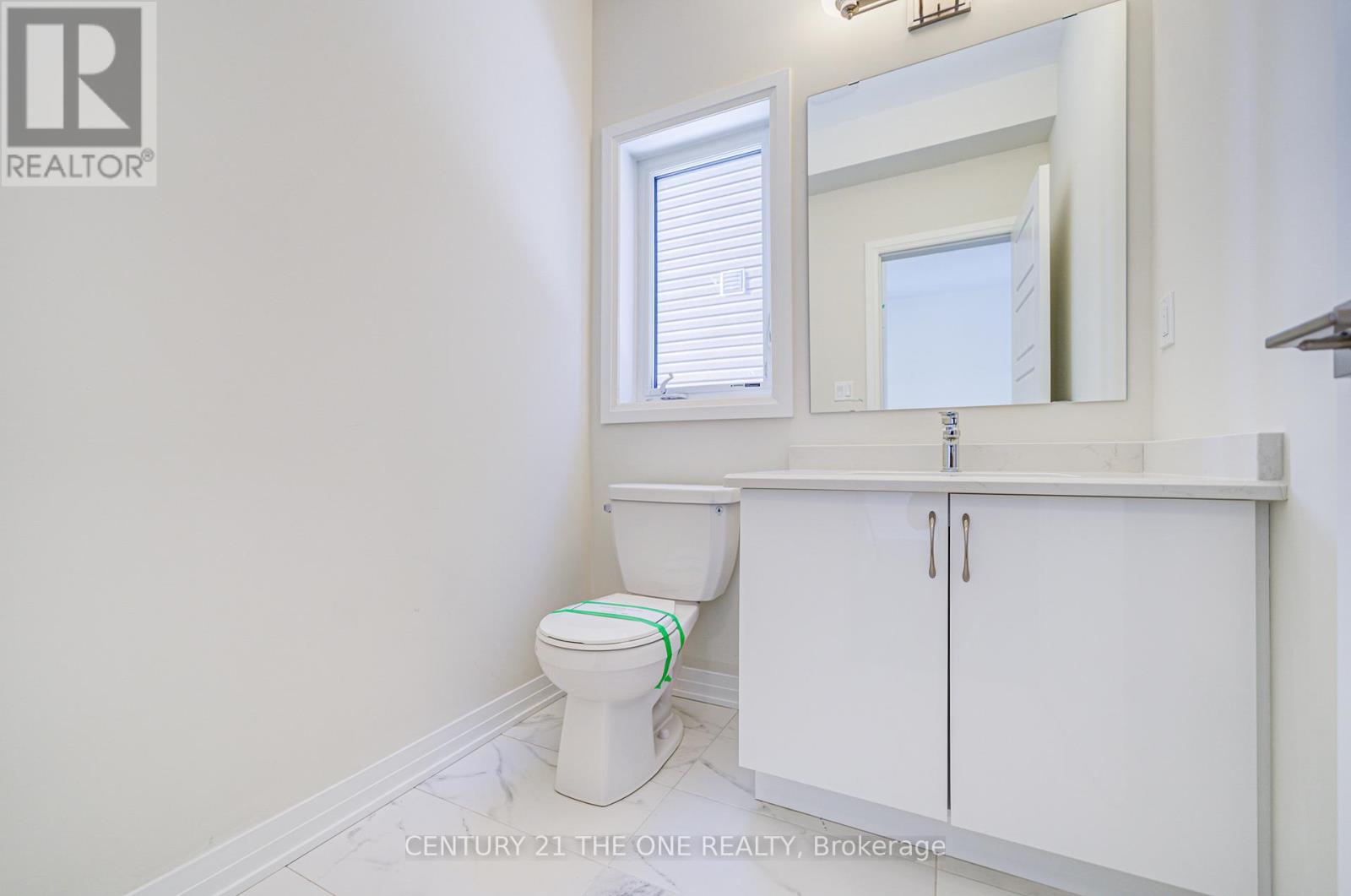 3045 Sandy Acres, Severn (West Shore), Ontario  L3V 8P9 - Photo 13 - S12504832