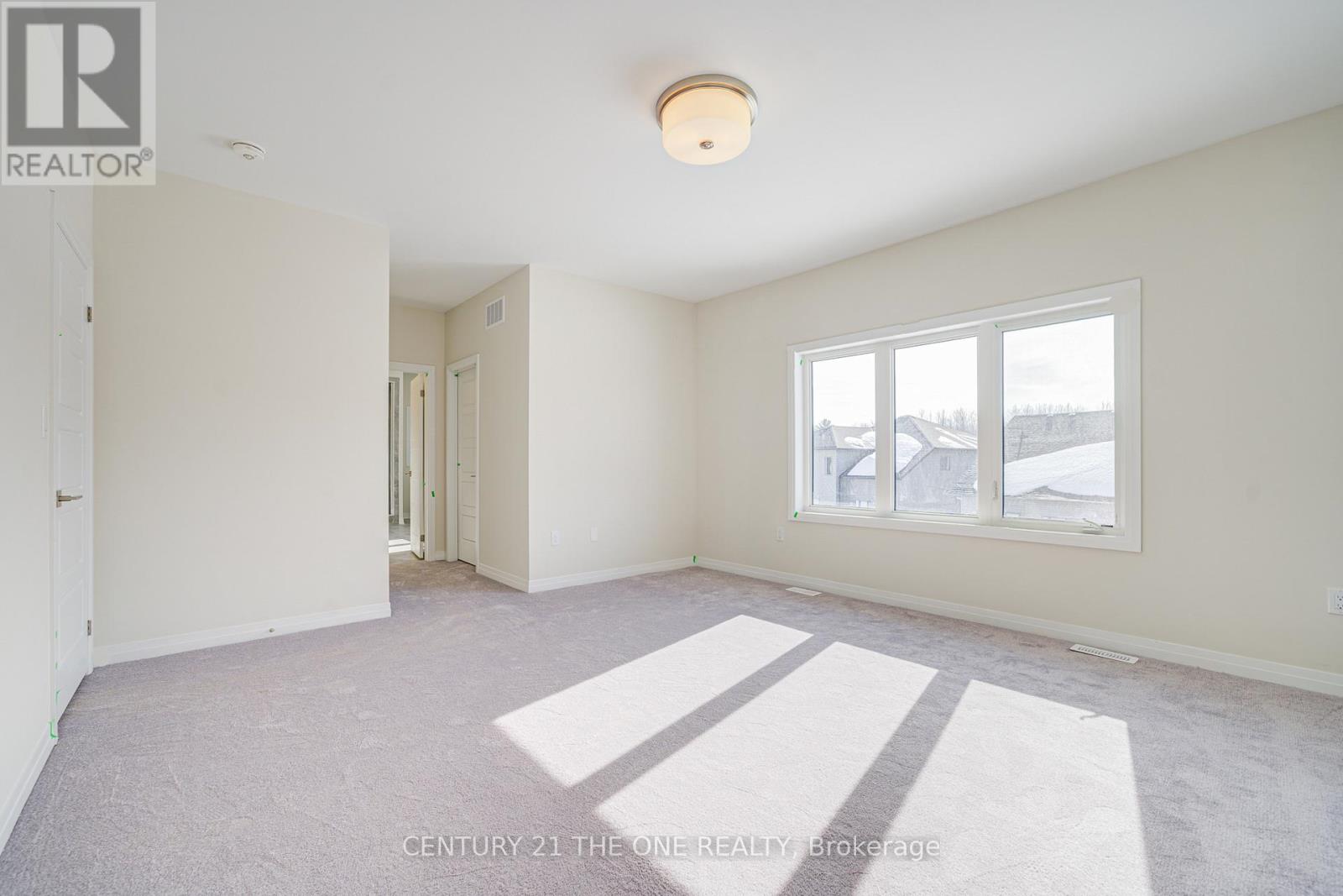 3045 Sandy Acres, Severn (West Shore), Ontario  L3V 8P9 - Photo 23 - S12504832