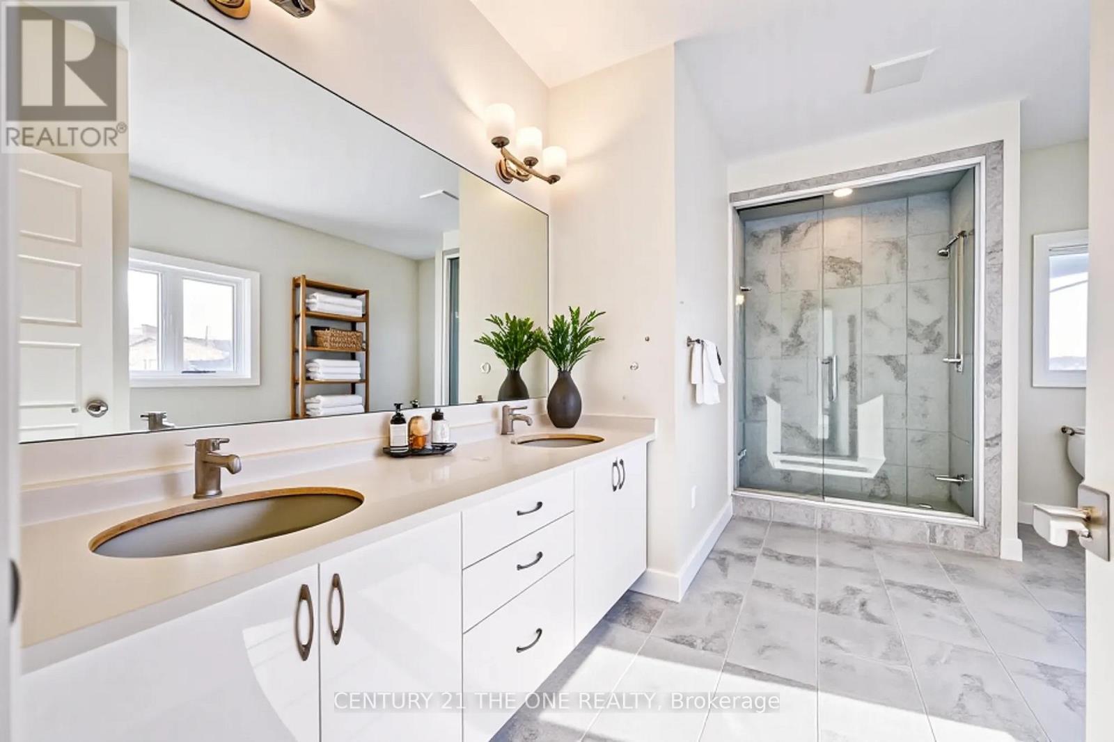 3045 Sandy Acres, Severn (West Shore), Ontario  L3V 8P9 - Photo 9 - S12504832