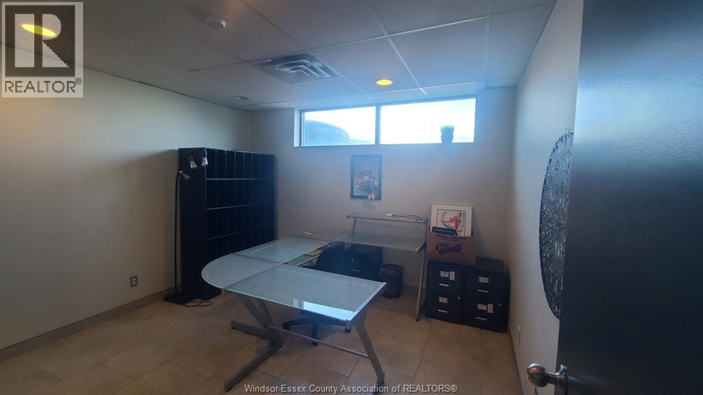 4960 Walker Road Unit# 3, Tecumseh, Ontario  N0R 1L0 - Photo 14 - 25027445