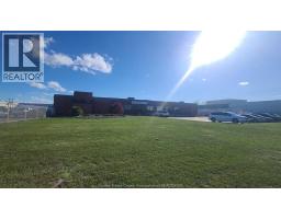 4960 WALKER ROAD Unit# 3, Tecumseh, Ontario