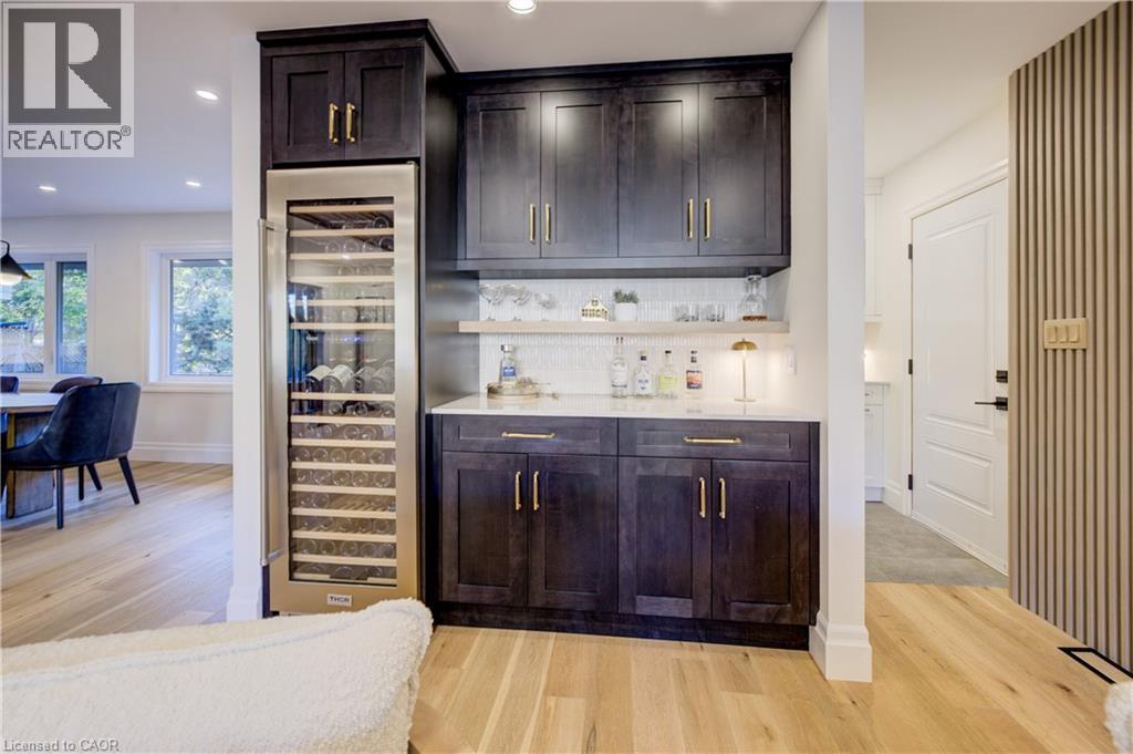 191 John Street W, Waterloo, Ontario  N2L 1C6 - Photo 11 - 40785327