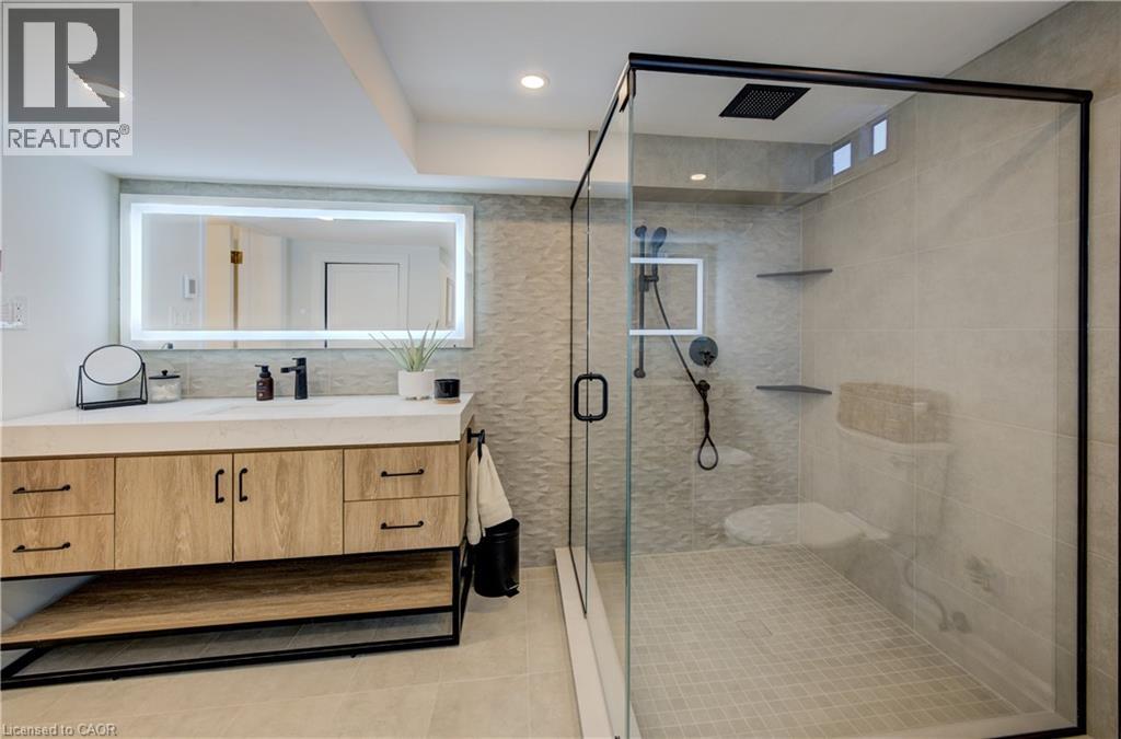 191 John Street W, Waterloo, Ontario  N2L 1C6 - Photo 41 - 40785327