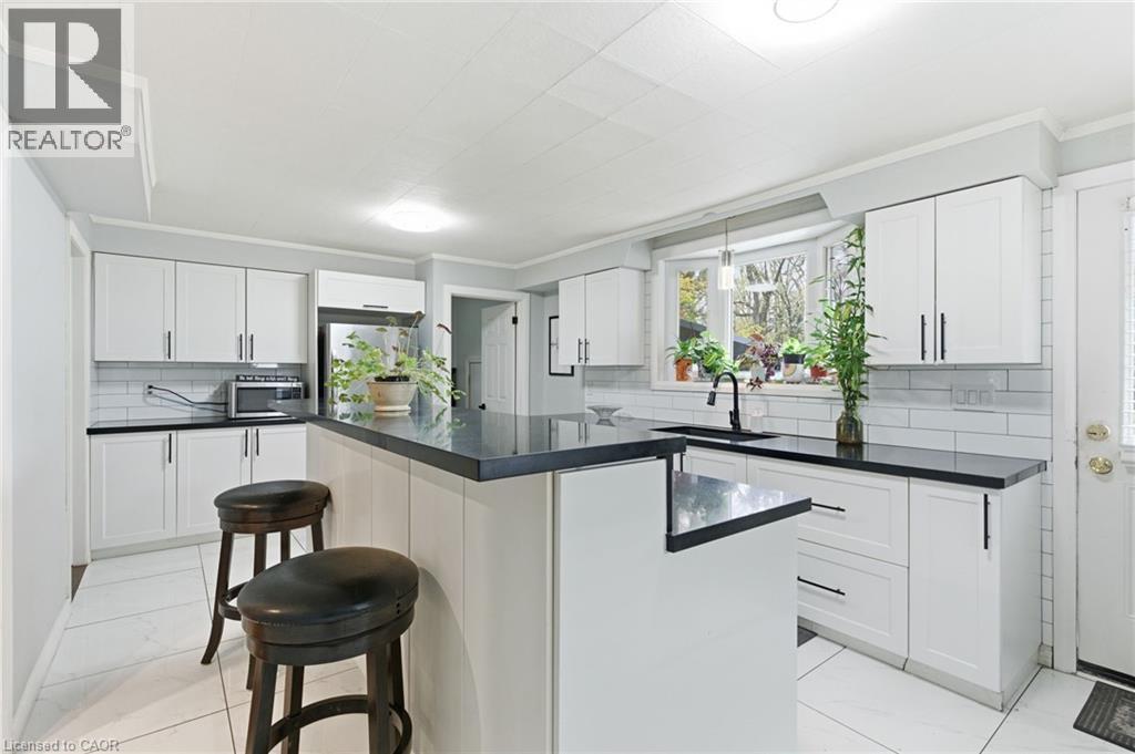 272 Grey Street, Brantford, Ontario  N3S 4W8 - Photo 11 - 40785297