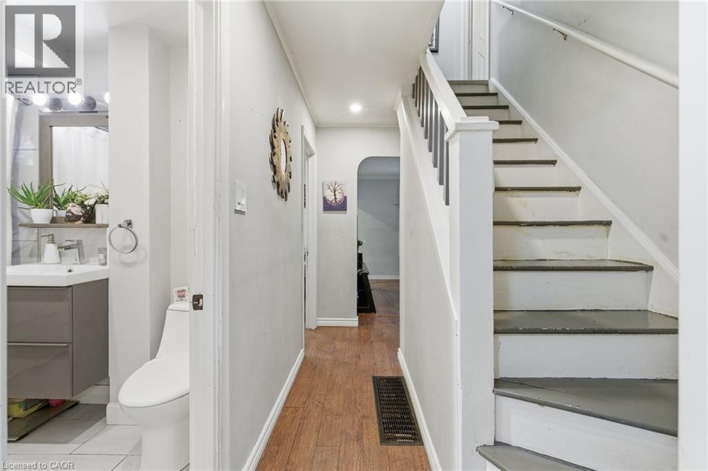 272 Grey Street, Brantford, Ontario  N3S 4W8 - Photo 17 - 40785297