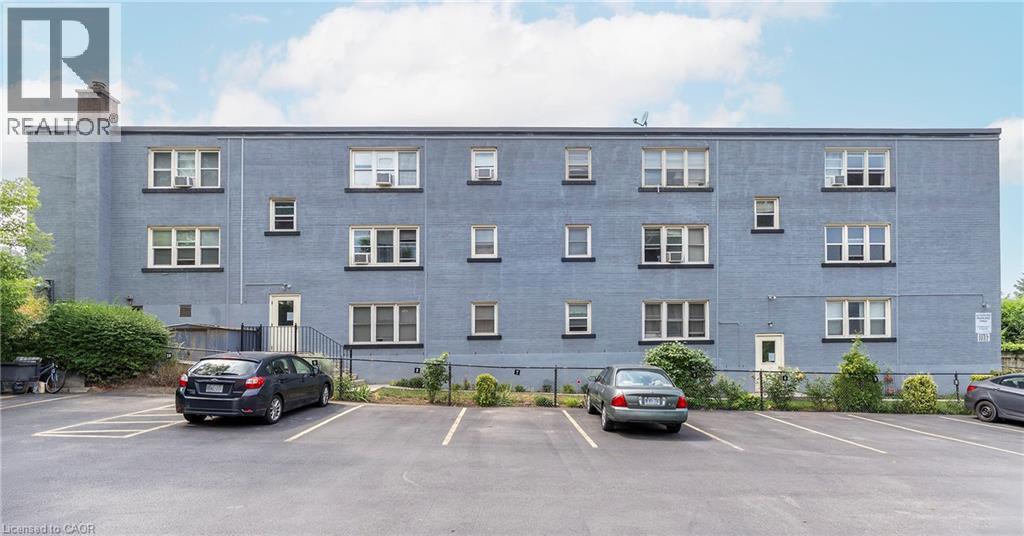 1759 King Street E Unit# 14, Hamilton, Ontario  L8K 1V6 - Photo 11 - 40758249