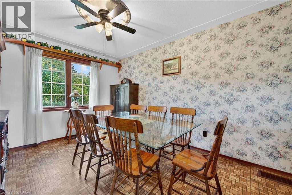 162 Young Road, Dunnville, Ontario  N1A 2W7 - Photo 22 - 40778060