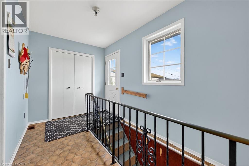 162 Young Road, Dunnville, Ontario  N1A 2W7 - Photo 32 - 40778060