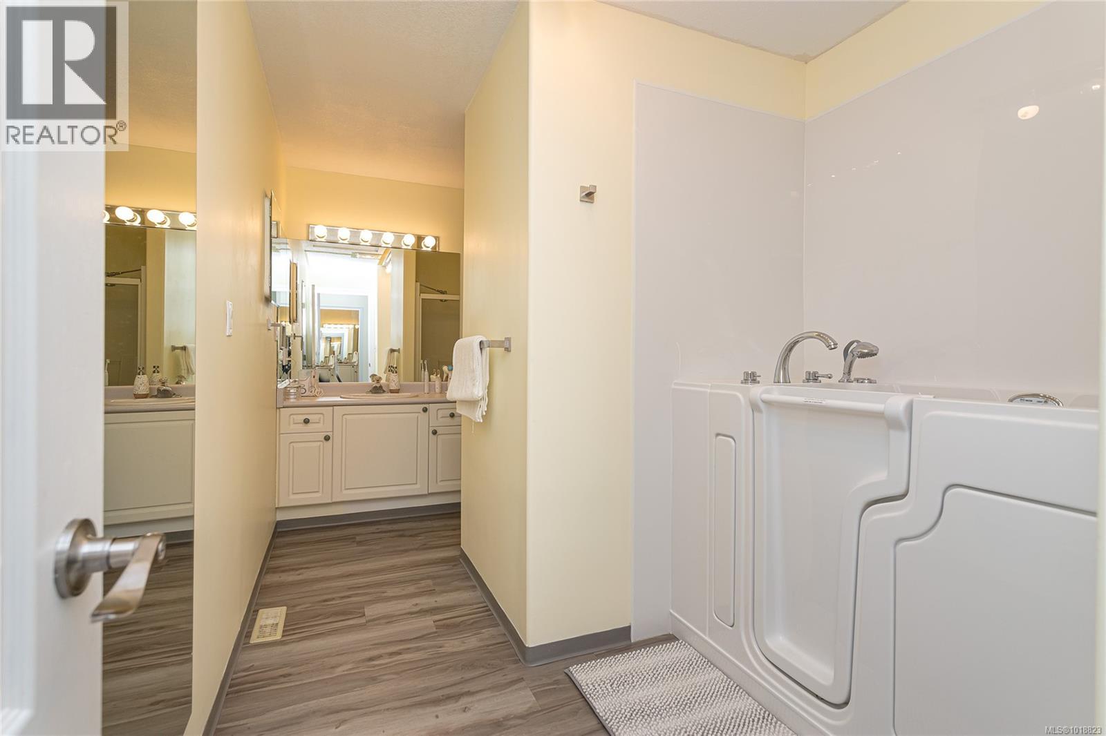 2375 Glenellen Pl, Nanoose Bay, British Columbia  V9P 9G3 - Photo 18 - 1018823