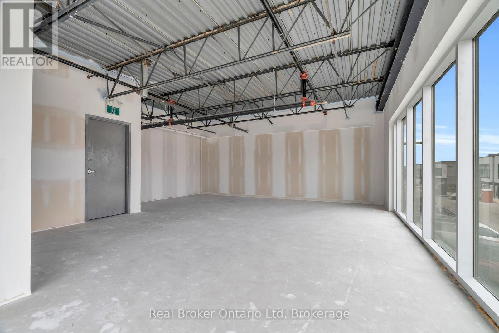 1 - 595 Hanlon Creek Boulevard, Guelph, Ontario  N1C 0A1 - Photo 29 - X12504912