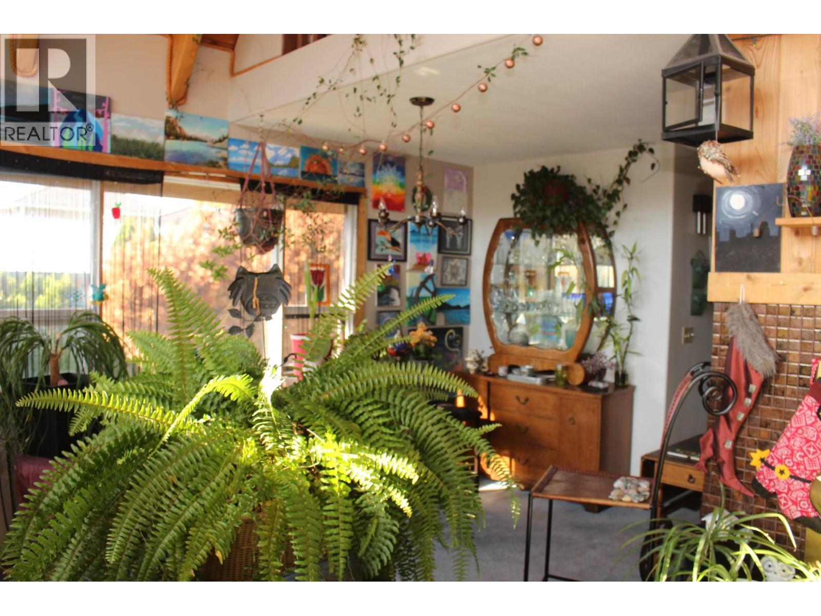 1230 Fox Road, Montrose, British Columbia  V0G 1P0 - Photo 14 - 10366237