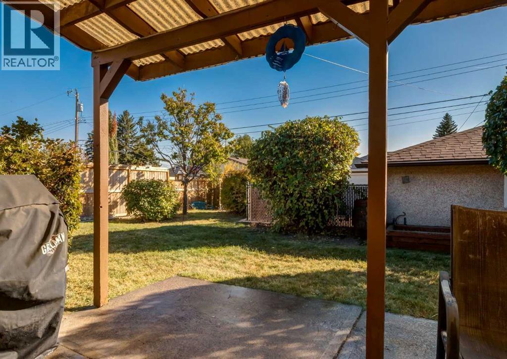 4611 Fortune Road Se, Calgary, Alberta  T2A 2A7 - Photo 14 - A2263158