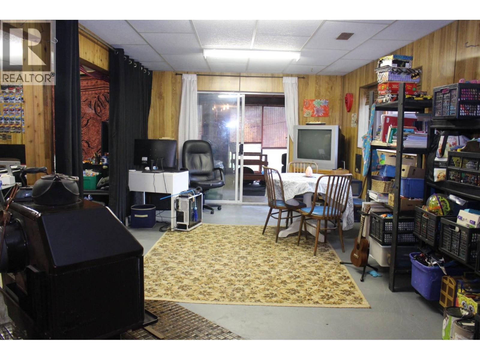 1230 Fox Road, Montrose, British Columbia  V0G 1P0 - Photo 32 - 10366237