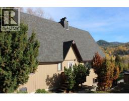 1230 Fox Road, montrose, British Columbia