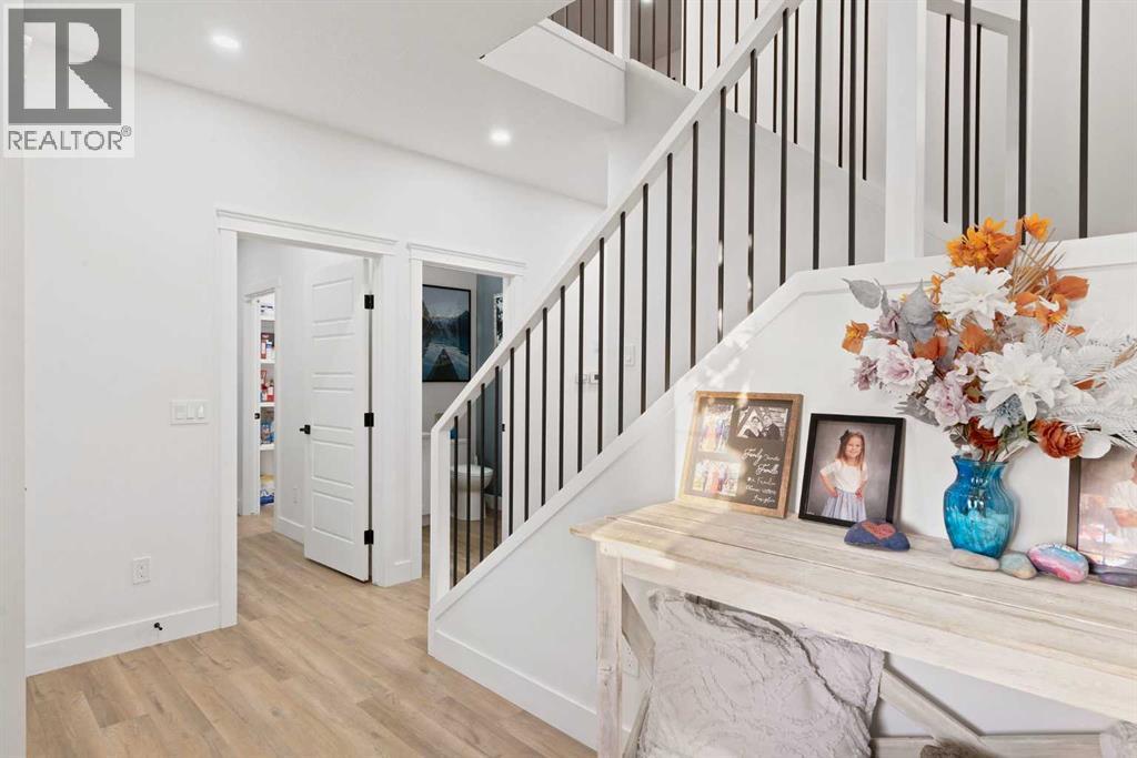 818 Edgefield Street, Strathmore, Alberta  T1P 0H6 - Photo 3 - A2263778