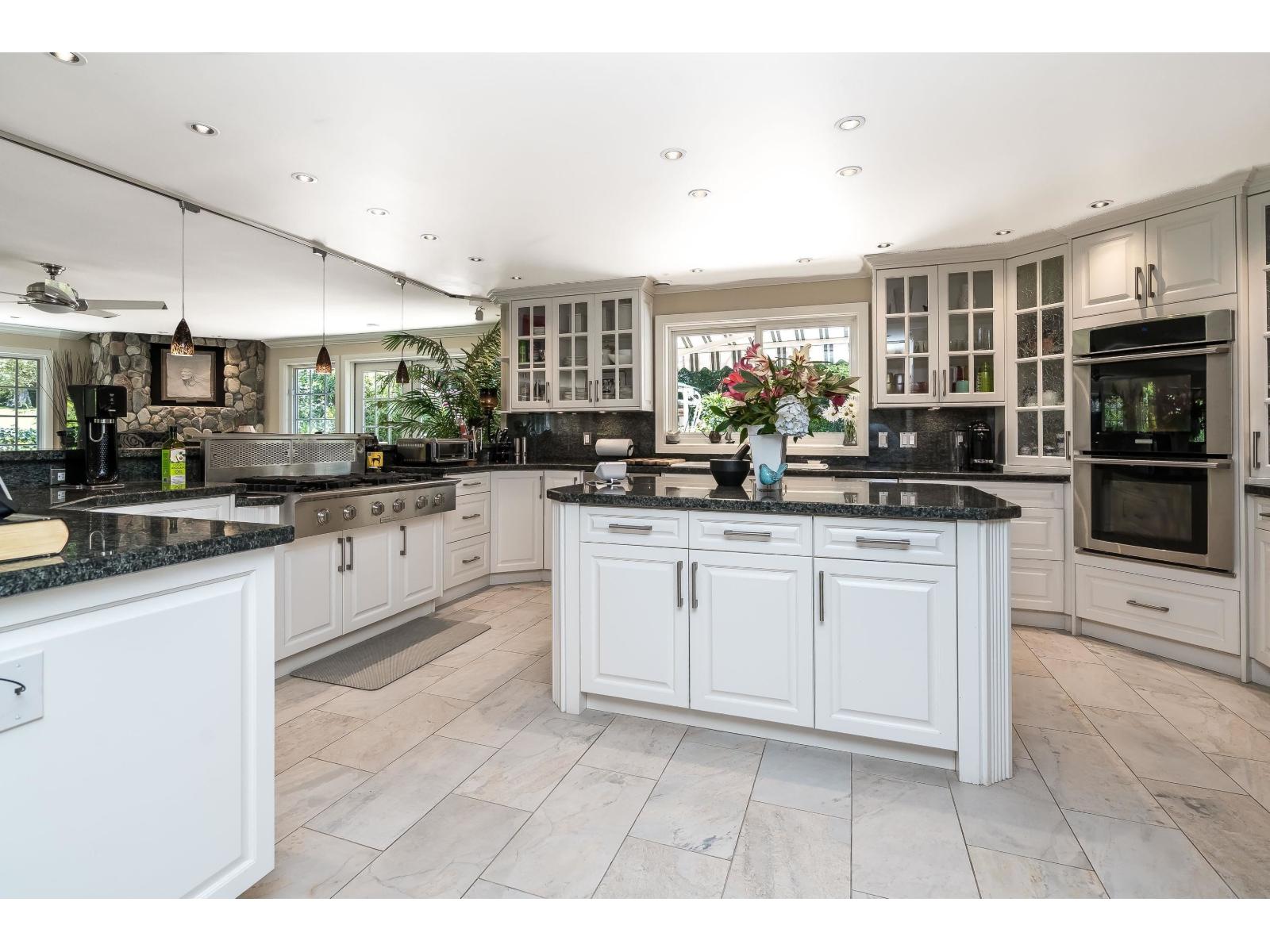 14042 28 Avenue, Surrey, British Columbia  V4P 2C8 - Photo 21 - R3064122