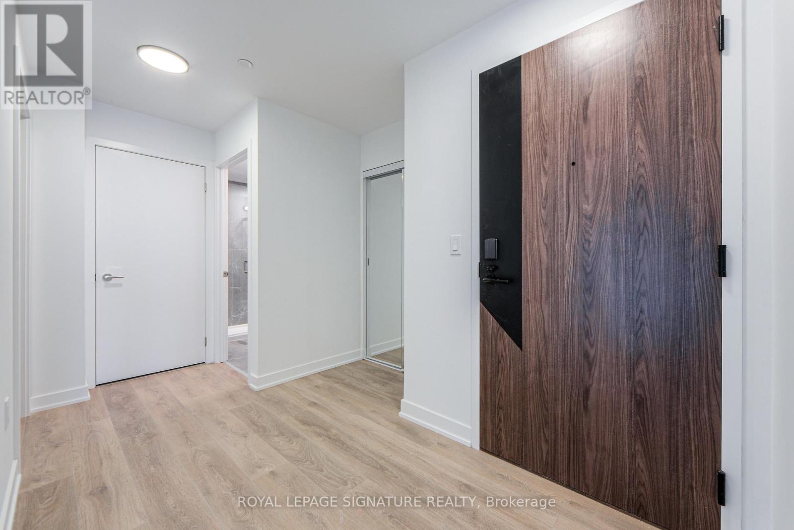 505 - 1037 The Queensway, Toronto, Ontario  M8Z 0H5 - Photo 6 - W12504582