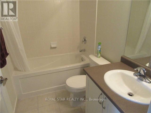 1807 - 339 Rathburn Road W, Mississauga, Ontario  L5B 0K6 - Photo 11 - W12504642