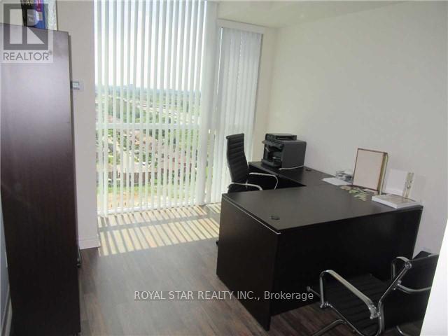 1807 - 339 Rathburn Road W, Mississauga, Ontario  L5B 0K6 - Photo 12 - W12504642