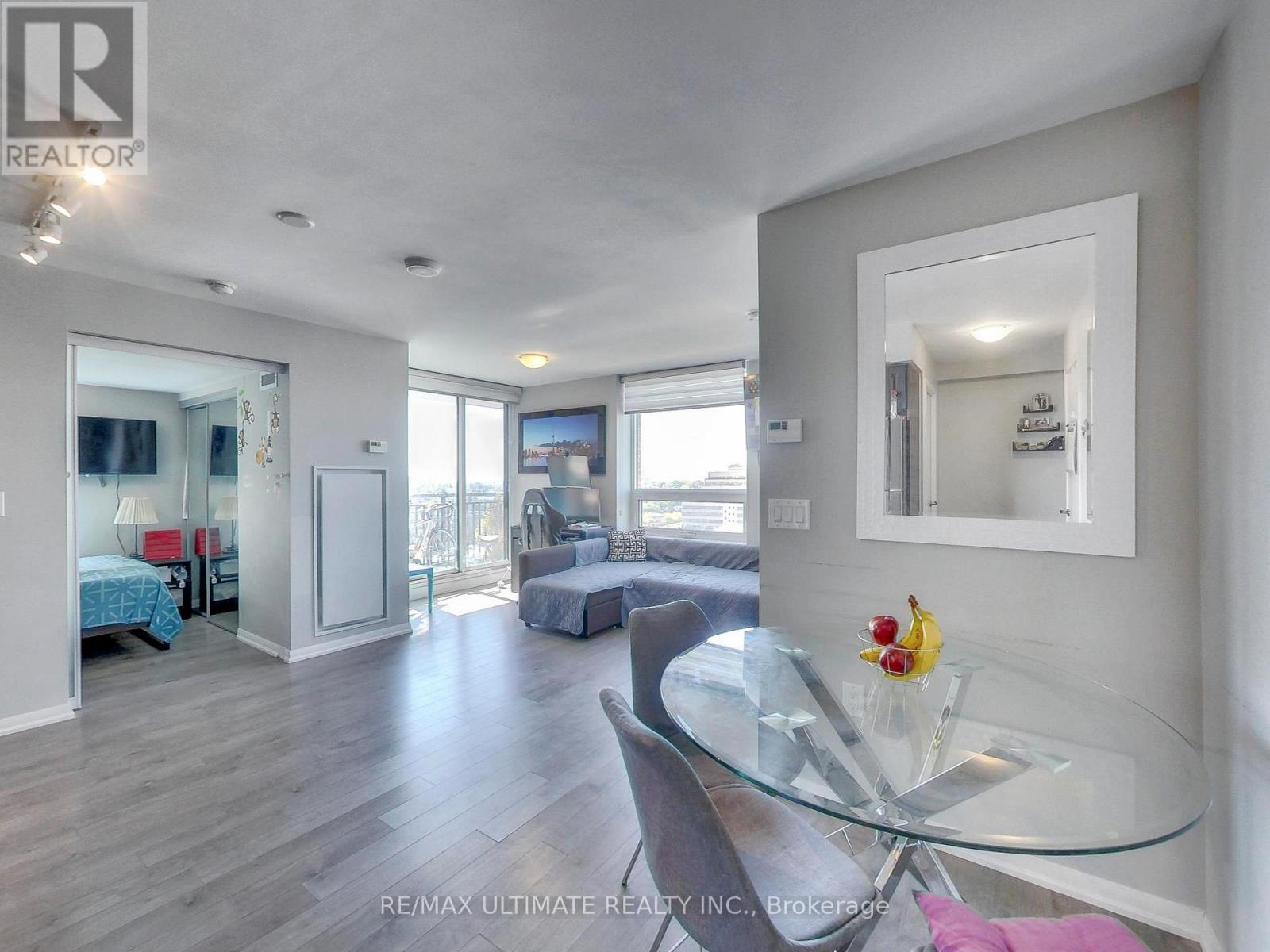 1012 - 3091 Dufferin Street, Toronto, Ontario  M6A 0C4 - Photo 11 - W12504684