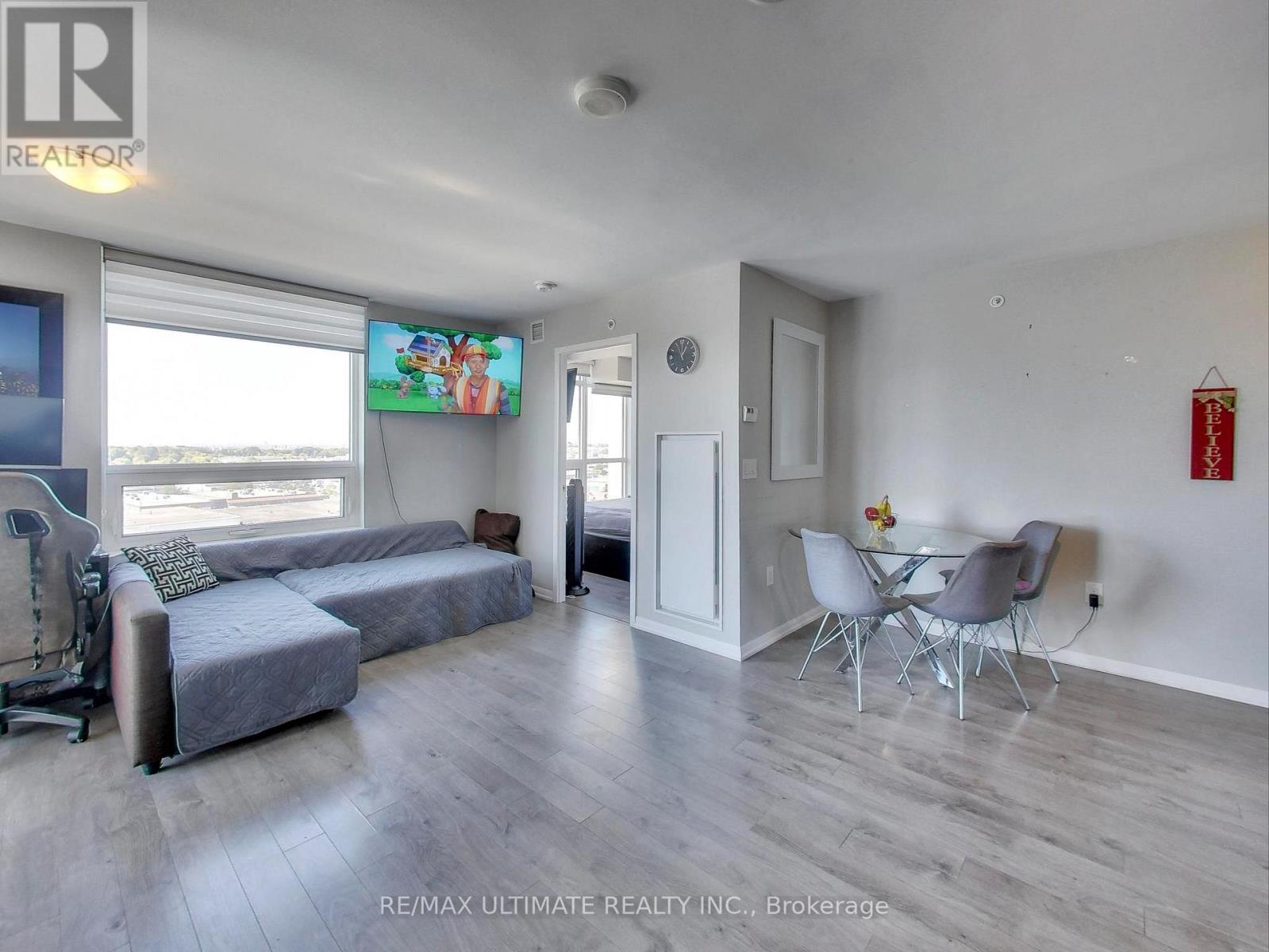 1012 - 3091 Dufferin Street, Toronto, Ontario  M6A 0C4 - Photo 6 - W12504684