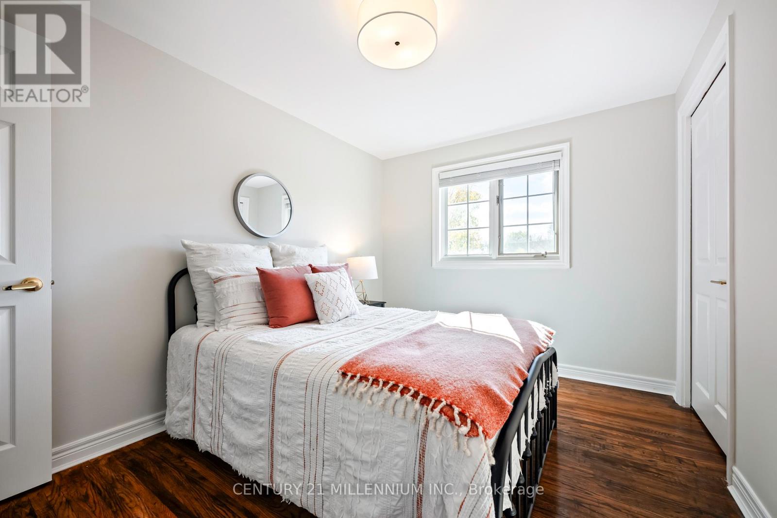 9 Erindale Avenue, Orangeville, Ontario  L9W 2V8 - Photo 12 - W12504706