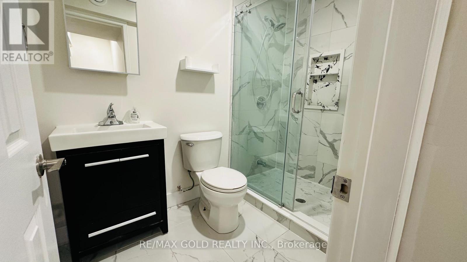 478 Cedric Terrace, Milton, Ontario  L9T 8P8 - Photo 5 - W12504716