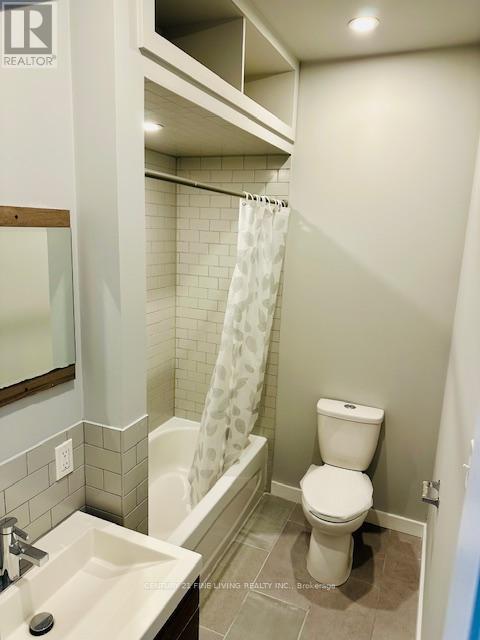 2029 Eglinton Avenue W, Toronto, Ontario  M6E 2K4 - Photo 11 - W12504718