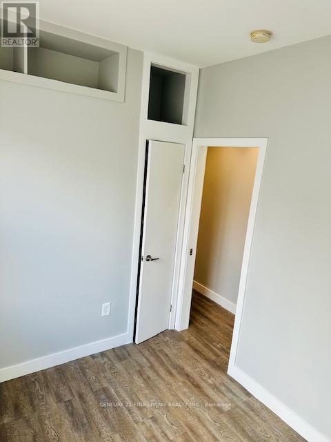 2029 Eglinton Avenue W, Toronto, Ontario  M6E 2K4 - Photo 8 - W12504718