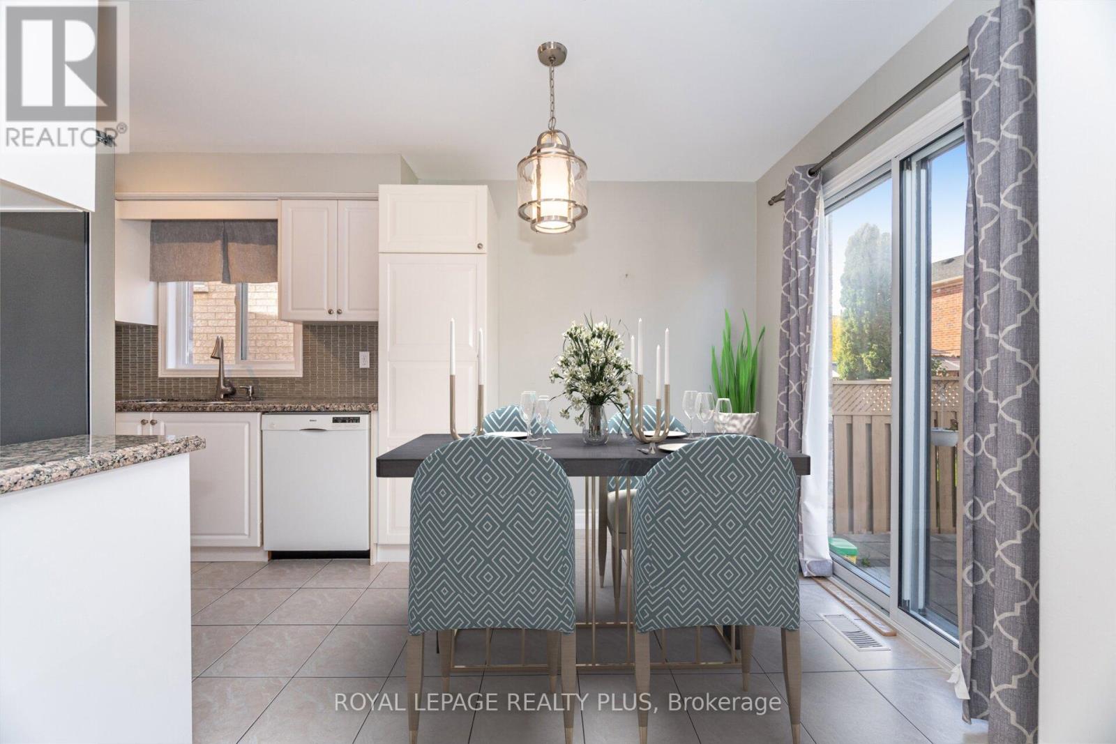 3673 Freeman Terrace, Mississauga, Ontario  L5M 6Z3 - Photo 18 - W12504726