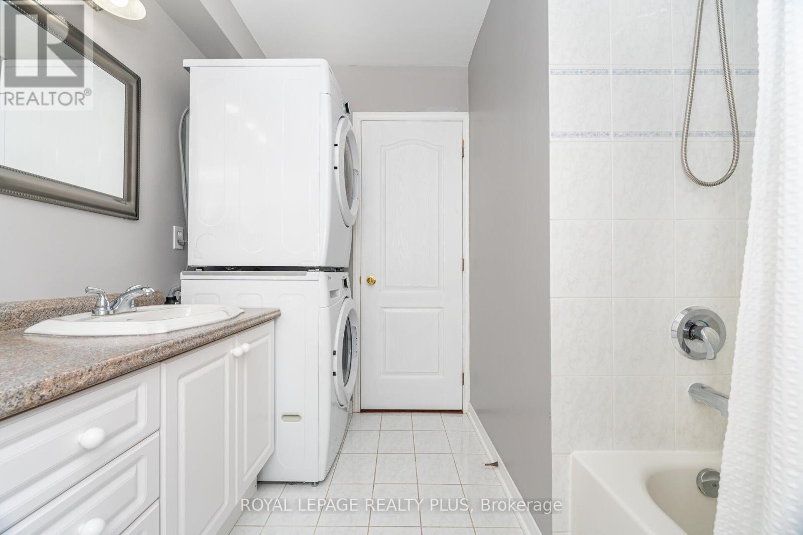 3673 Freeman Terrace, Mississauga, Ontario  L5M 6Z3 - Photo 31 - W12504726