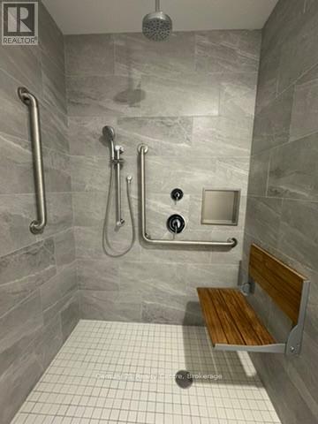 309 - 395 Square One Drive, Mississauga, Ontario  L5B 0P6 - Photo 13 - W12504746