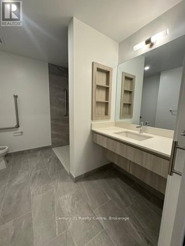 309 - 395 Square One Drive, Mississauga, Ontario  L5B 0P6 - Photo 14 - W12504746