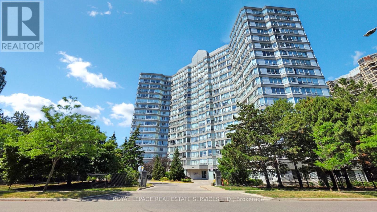 1111 - 50 Kingsbridge Garden, Mississauga, Ontario  L5R 1Y2 - Photo 2 - W12504794