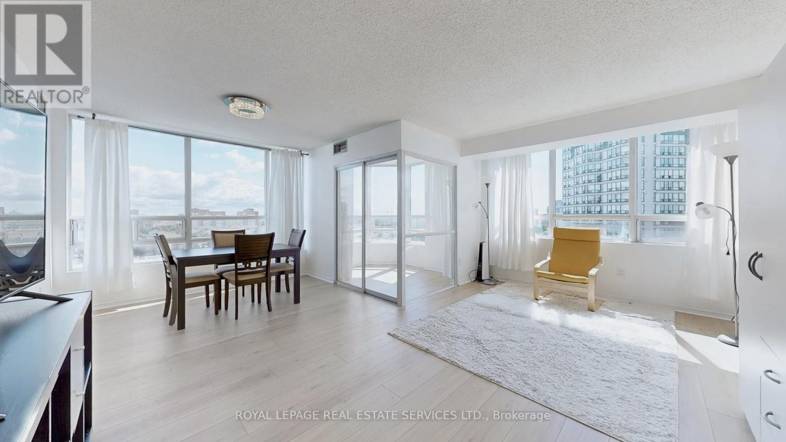 1111 - 50 Kingsbridge Garden, Mississauga, Ontario  L5R 1Y2 - Photo 9 - W12504794