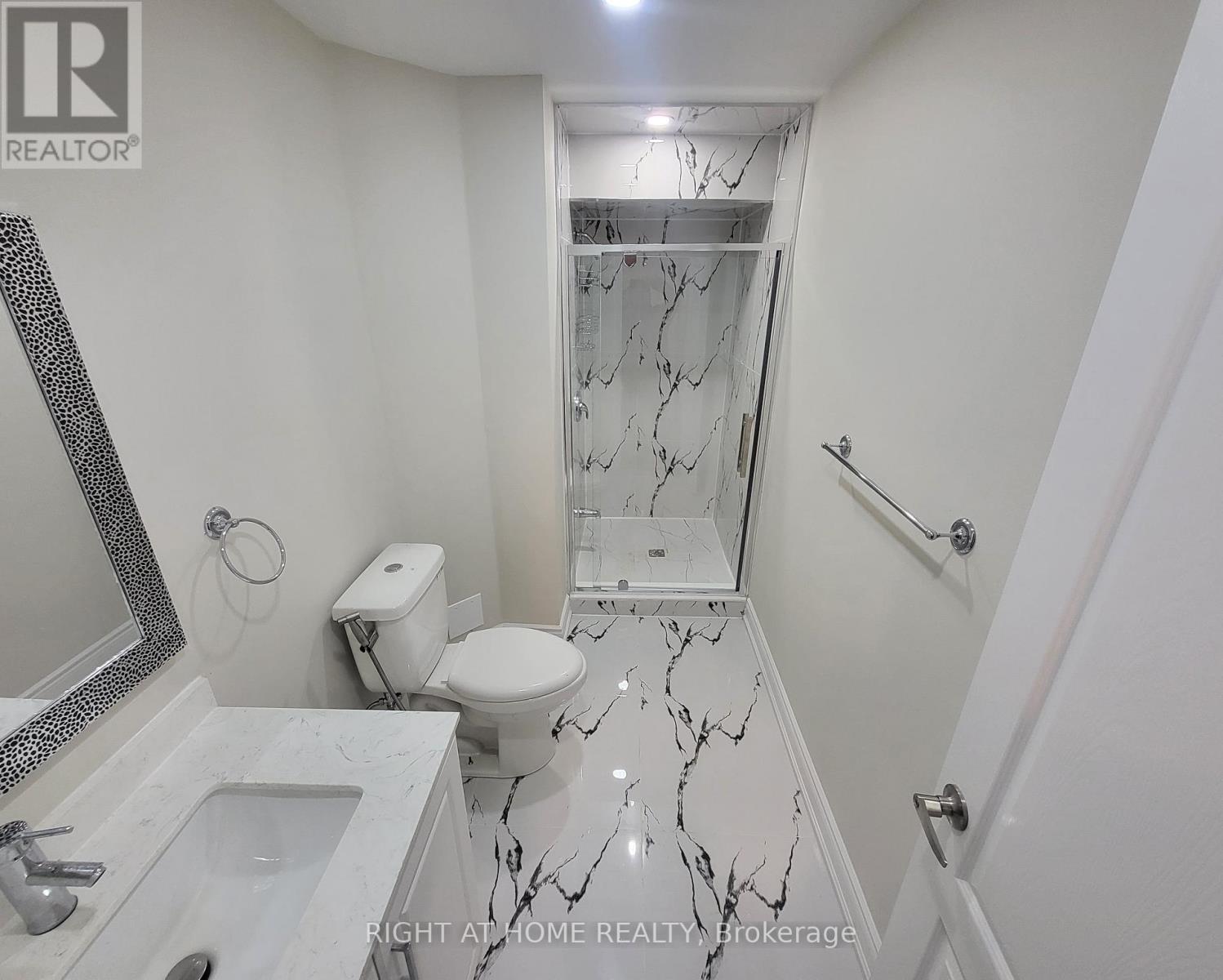 Bsmnt - 5457 Meadowcrest Avenue, Mississauga, Ontario  L5M 0V7 - Photo 11 - W12504820