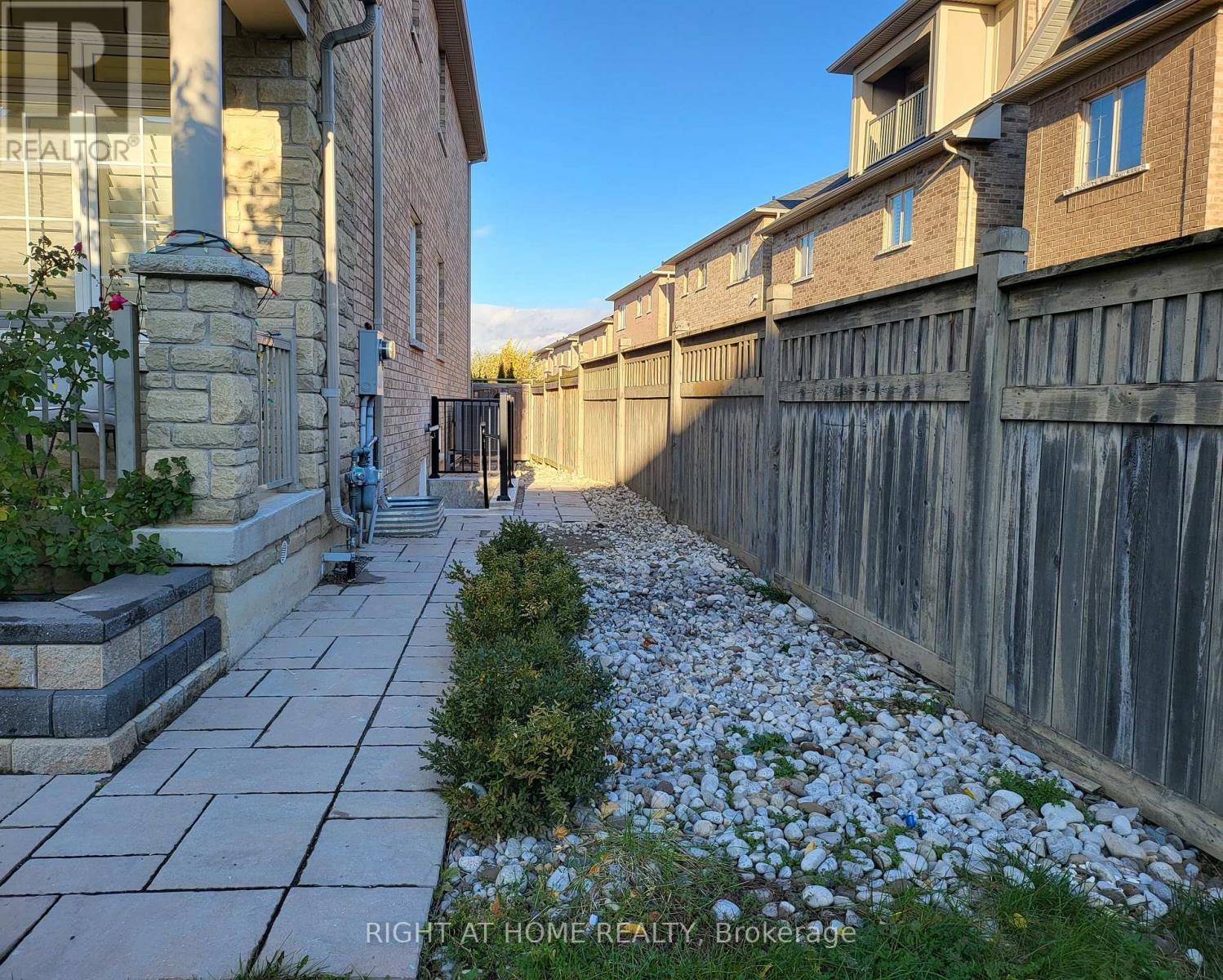 Bsmnt - 5457 Meadowcrest Avenue, Mississauga, Ontario  L5M 0V7 - Photo 3 - W12504820