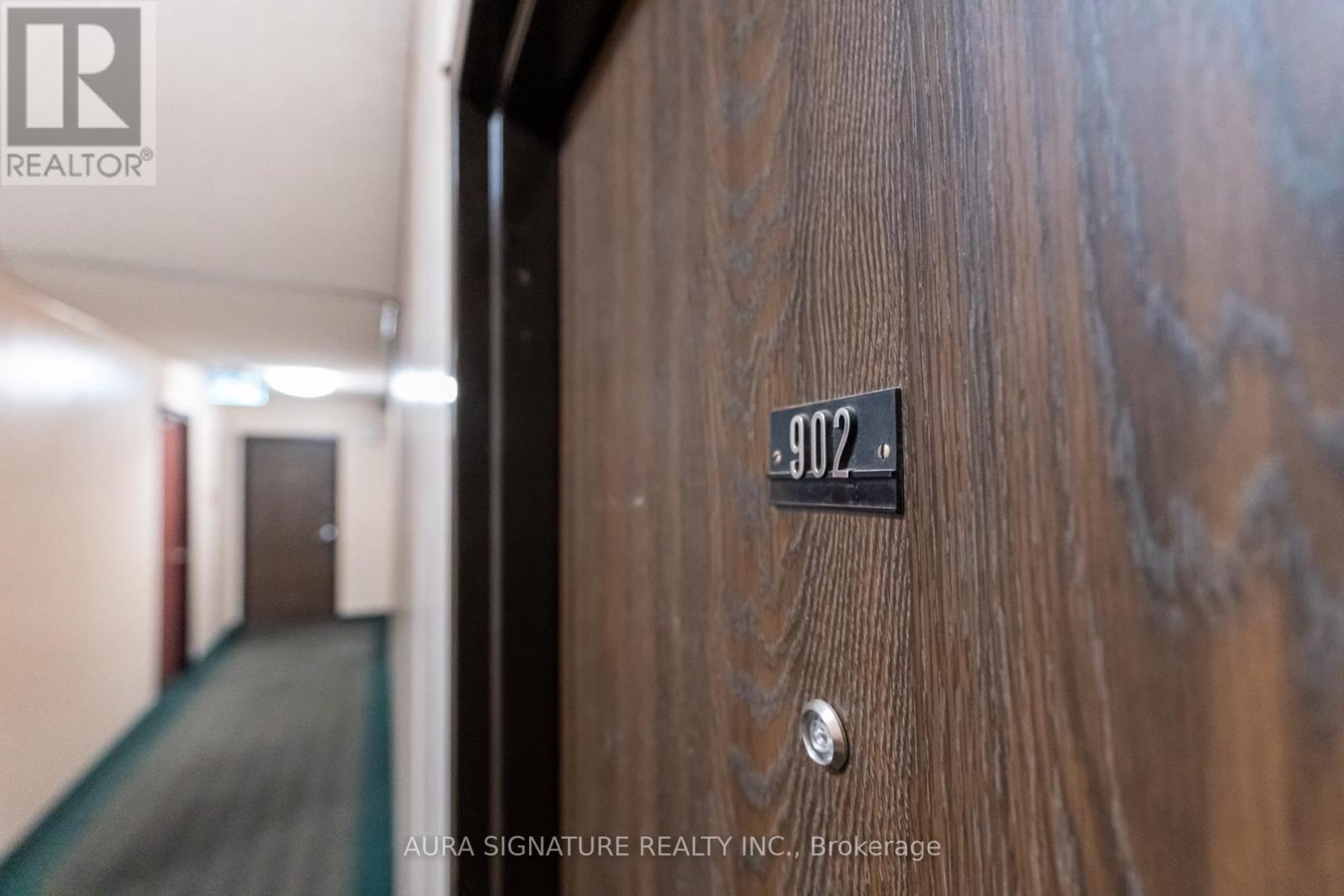 902 - 330 Dixon Road, Toronto, Ontario  M9R 1S9 - Photo 3 - W12504822