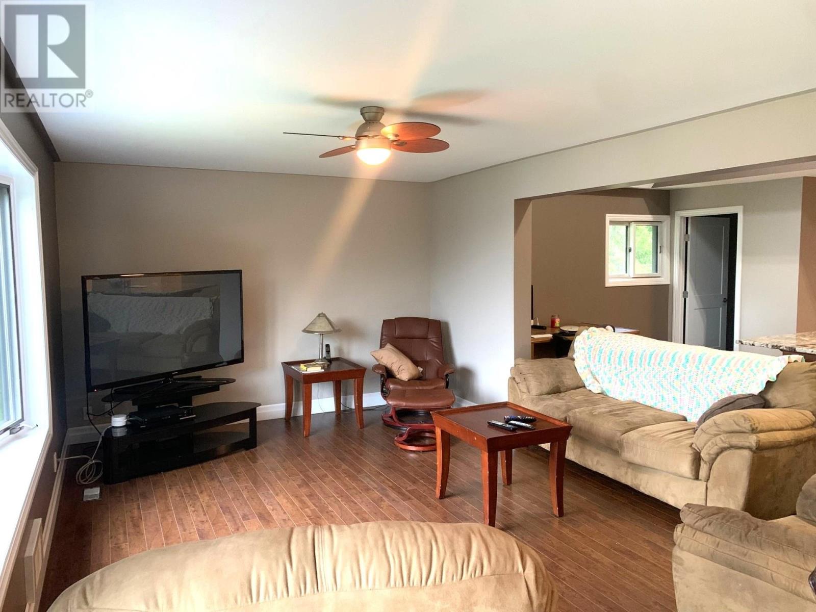 38 Mcphail Drive, Rural Thunder Bay, Ontario  P0T 1M0 - Photo 12 - TB251806