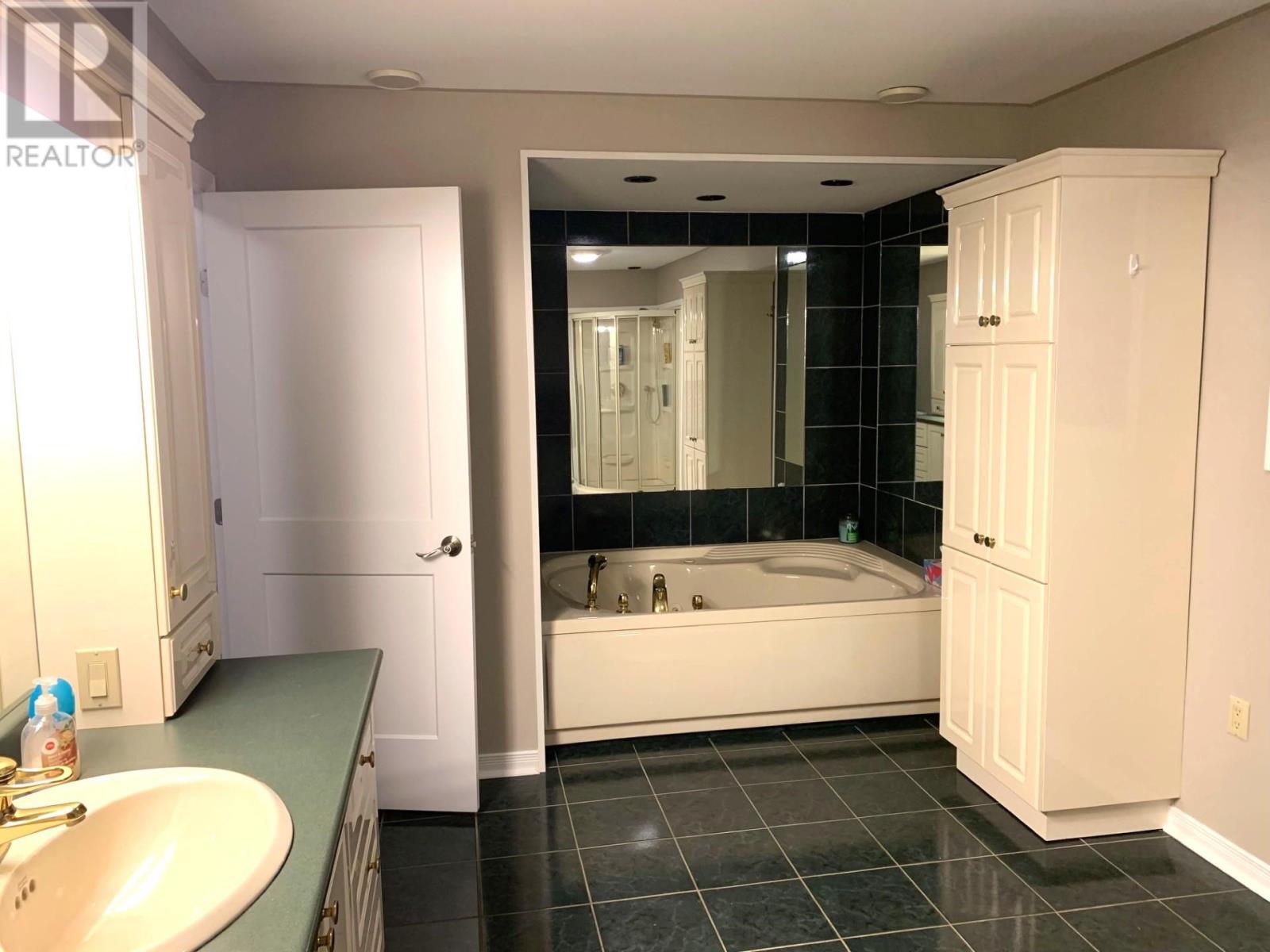 38 Mcphail Drive, Rural Thunder Bay, Ontario  P0T 1M0 - Photo 17 - TB251806