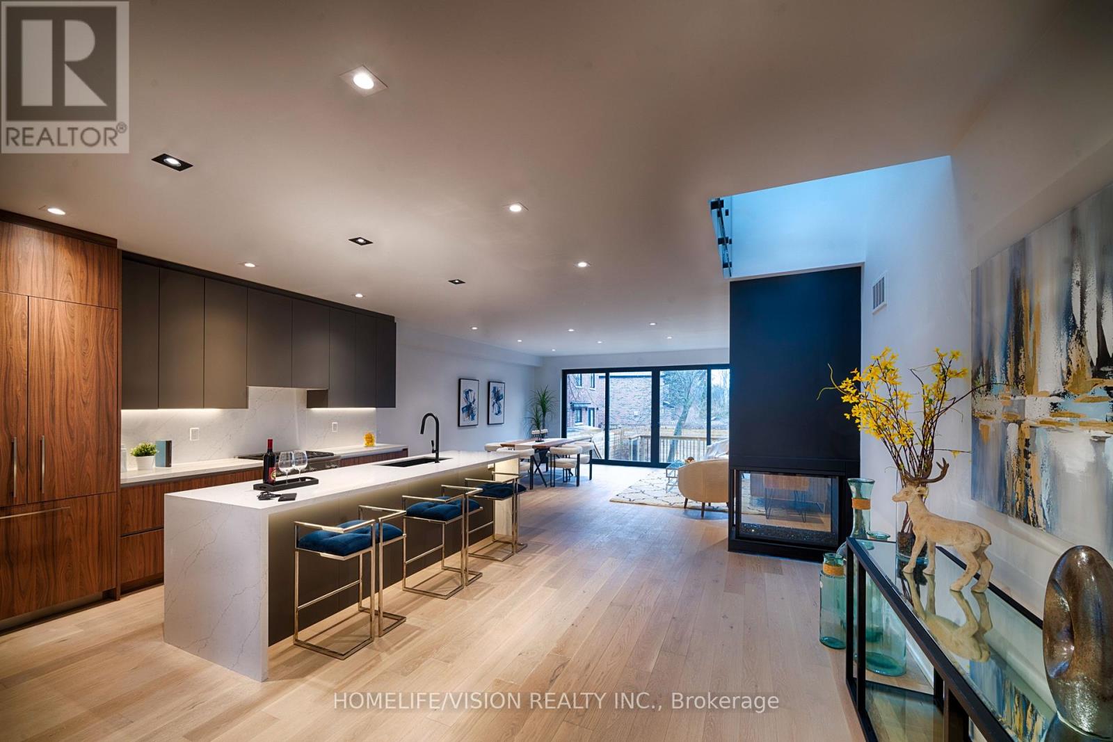 44 Doris Drive, Toronto, Ontario  M4B 3C9 - Photo 12 - E12472725