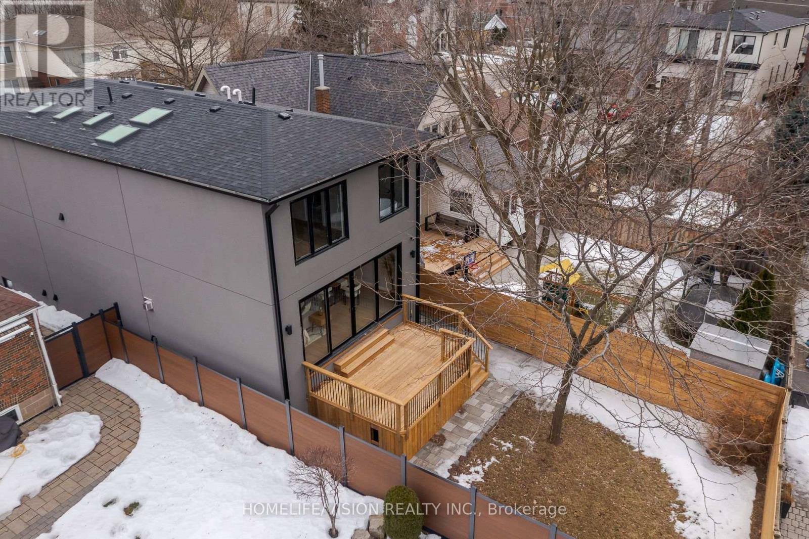 44 Doris Drive, Toronto, Ontario  M4B 3C9 - Photo 7 - E12472725