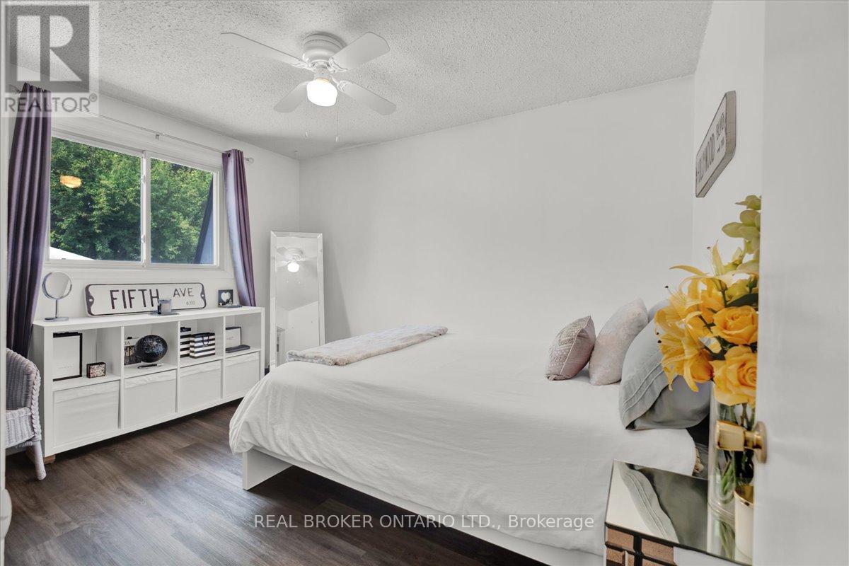 51 Southglen Road, Brantford, Ontario  N3R 6Z9 - Photo 21 - X12504600