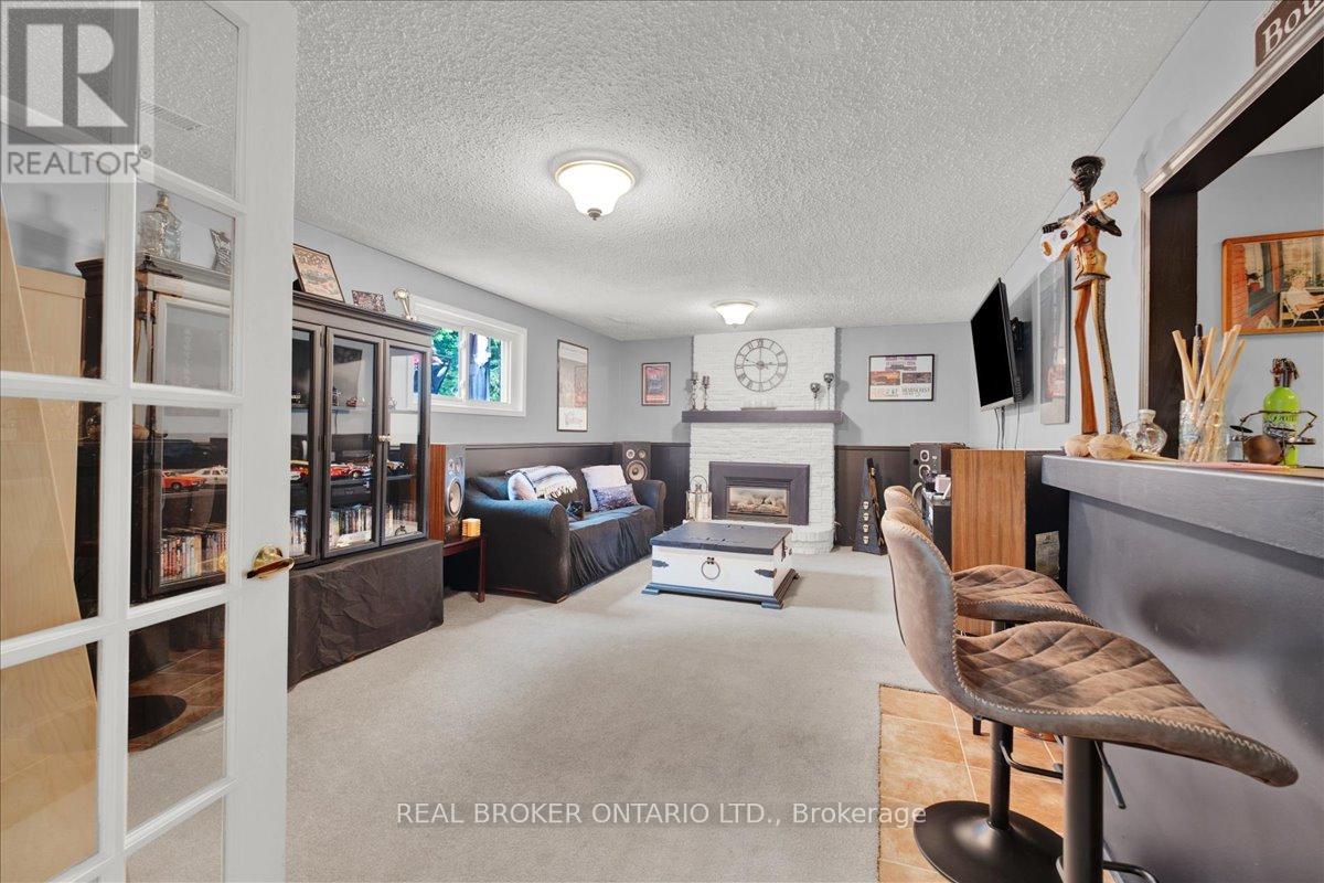 51 Southglen Road, Brantford, Ontario  N3R 6Z9 - Photo 24 - X12504600