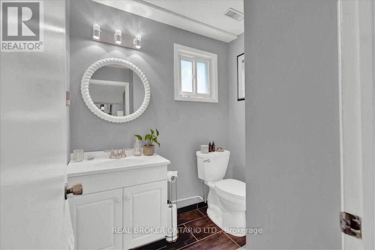 51 Southglen Road, Brantford, Ontario  N3R 6Z9 - Photo 31 - X12504600